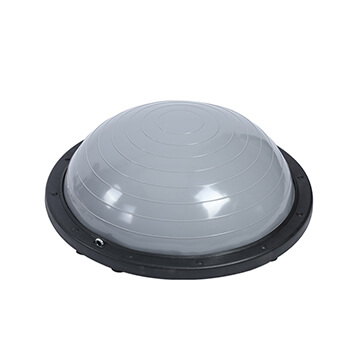 Bola bosu com bandas de resistência