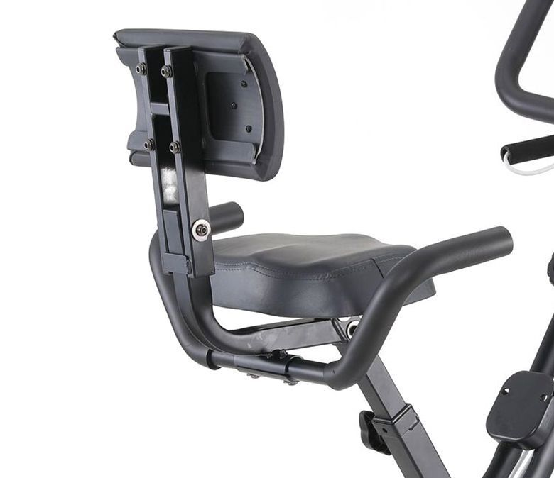 Bicicleta giratória dobrável