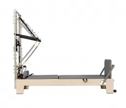 Studio Pilates Maple Reformer com meio trapézio