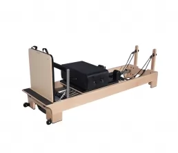 Treinamento corporal Core Baple Maple Wood Pilates Reformer Machine com apoios para pés internos
