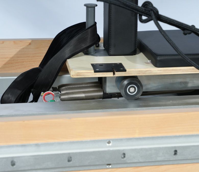 Maple Full Track Split Pilates Reformer com torre
