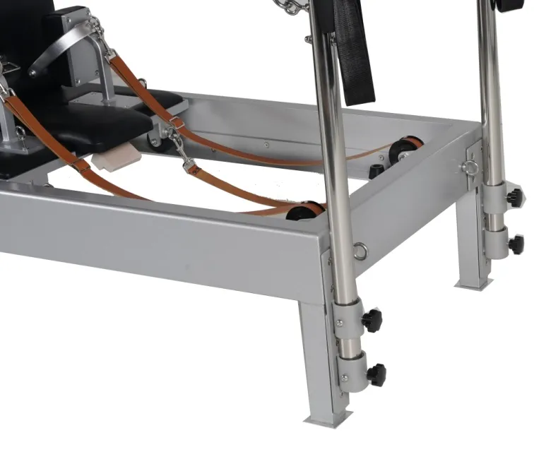 Reformer clássico de Pilates com torre